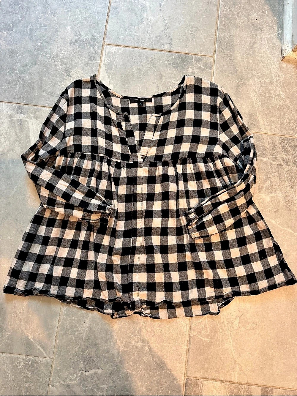 Romeo + Juliet Couture Girls Checkered Blouse Black & White Size Medium